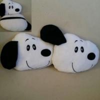 ราคา อุปกรณ์ แต่งรถ หมอนรองคอ สองหน้า รัดเบาะหน้ารถ ด้านหลังมียางรัดเบาะ ลาย สนู๊ปปี้ SNoopy แพ็คละ 2 ชิ้นค่ะ (521625577)