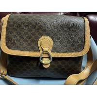 ราคา กระเป๋าแบรนด์เนมแท้ CELINE ซีลีน มือสองสวยๆ เลยค่ะ (41801724000)