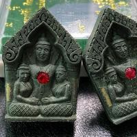 ราคา พระขุนแผนอุ้มนาง หลวงปู่ชื่น วัดตาอี จ.บุรีรัมย์ (42218064179)