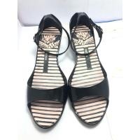 ราคา Melissa รัดส้น jelly สีดำ มือ2 ไซส์ 37 ยาว 23.5 ซม. มีส้นนิดๆ สวย นิ่ม (26916557238)