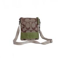 ราคา [กระเป๋ามือสอง] COACH ของแท้! cross body! ผ้า 7นิ้ว สีเขียว กระเป๋าสภาพดี กระเป๋าสะพายข้าง โค้ช (19029955000)