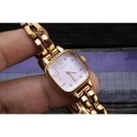 ราคา นาฬิกา Vintage มือสองญี่ปุ่น Seiko Wired 1N01 K480 Pink Dial ผู้หญิง Quartz รูปทรงเบาะ 18mm (43261378494)