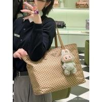 ราคา Prada Tessuto Triangulum Collection พิมพ์ไนลอน Tote Bag ใหม่ ขนาดใหญ่ สะพายได้ ถือน้ำหนักเยอะ สวยงาม จำกัด! (54404082858)