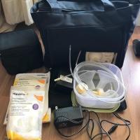 ราคา Medela Pump In Style เครื่องปั๊มนมมือสองแบบพกพา สภาพปานกลาง ใช้งานได้ปกติ (1350377329)