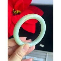 ราคา หยกธรรมชาติสร้อยข้อมือหินธรรมชาติเส้นผ่านศูนย์กลางภายใน 53 มม. รุ่น 9.6 มม. เงาสวย โคมไฟไม่มีสี กาวชั้นดี (26292248793)