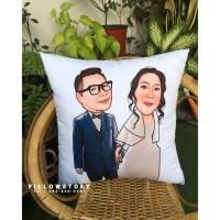 ราคา #414 หมอนอิง​สี่เหลี่ยม​ หมอนอิงขนาด45x45cm.​ วา​ดการ์ต​ู​น​​ #หมอนหน้าคน​ #PILLOWSTORY​ (7080379388)