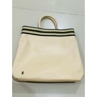 ราคา กระเป๋าหนังแท้ ทรงถือ แบรนด์แท้ Roberta italy 14*13”มือสองสวยใหม่ (25150236621)