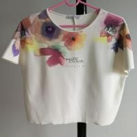 ราคา Used like very new authentic ZARA top size S สีขาวลายดอกไม้ (1147244796)