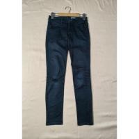 ราคา แบรนด์ uniqlo size s กางเกงยีนส์สกินนี่สีดำเนื้อผ้านิ่มแต่งขาดช่วงเข่าค่ะ รอบเอว 24 สะโพก 32 ถึง 36 ความยาว 36 นิ้ว (26635820089)