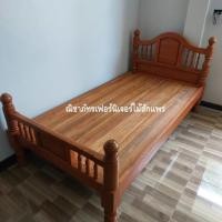 ราคา เตียงไม้สัก เตียงนอนไม้สัก เตียงซี่กลมเต้ากลาง ขนาด 3.5 ฟุต (24777673398)