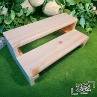 ราคา ชั้นไม้ 2ขั้นบันได ขนาด 20-50cm วางของใช้ โชว์โมเดล วางต้นกระบองเพชร (ไม้สนนอก) (40454991858)