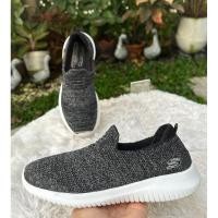 ราคา SKECHERS Follow Ultra Flex Slip-On Sz.38/24.5 Cm. มือสองแบรนด์แท้ (41152905800)