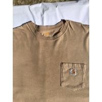 ราคา เสื้อยืด pre-loved Carhartt Pocket Cream มือสอง (11219415926)