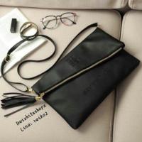 ราคา กระเป๋า Givenchy shoulder bag (935929)