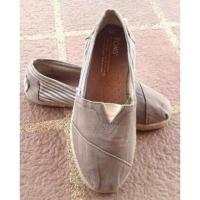 ราคา Toms มือสองของแท้แน่นอน สภาพ 95% (80778470)