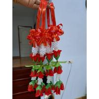 ราคา พวงมาลัย ไหว้หน้ารถ มาลัยดอกกุหลาบสีแดง+ริบบิ้นสีแดง มาลัยไหว้ มาลัยบูชา มาลัยดอกกุหลาบสีแดงไหว้พระ ไหว้หน้ารถ (26653173199)