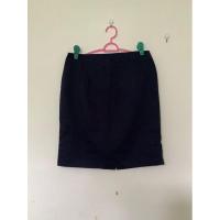 ราคา กระโปรงพิธีการสีกรมทรงเอ (18385889717)