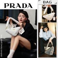 ราคา ♞,♘,♙Prada triangle plush underarm shoulder bag / กระเป๋าสะพายไหล่ผู้หญิงปราด้า XA (25893452108)