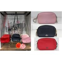 ราคา พร้อมส่ง ‼ ใหม่ Coach ISLA ครอสบอดี้สายโซ่ ใส่มือถือได้ทุกรุ่นจ้า หรูหราน่าใช้ที่สุดจ้า♥ coach F25922 (1028521824)