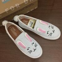ราคา รองเท้าลำลอง ยี่ห้อ toms ของแท้ 100% (1149922733)