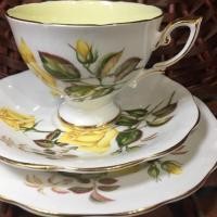 ราคา ROYAL STANDARD ชุดถ้วยชากาแฟ สุดคลาสสิค ของสวย ของแท้จากอังกฤษ (1099215987)