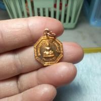 ราคา หลวงพ่อทองวัดเขาตะเคราหลังมังกรคู่ (24797529531)