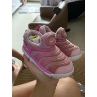 ราคา รองเท้าผ้าใบเด็ก Nike Free มือสองของแท้ ขนาดเท้า 14CM (7652117930)