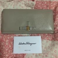 ราคา กระเป๋าตังsalvatore ferragamo แท้100% (2851163893)