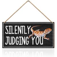 ราคา ตลก Bearded ป้ายมังกรตกแต่งเงียบ Judging คุณป้ายไม้สําหรับ Home Wall Decor, Bearded Dragon Lover ของขวัญ (48554356531)