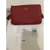 ราคา กระเป๋าคล้องมือ coach 2 ซิป size S (7769134799)