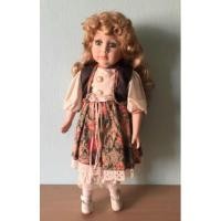 ราคา Porcelain doll ตุ๊กตาหน้ากระเบื้อง จาก Germany (25804514922)