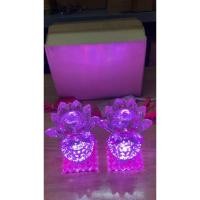 ราคา ชุดโคมไฟหมู่บูชาดอกบัวคริสตัล 2 ชิ้น 1573 ไว้ประดับตารางกลาง บูชาพระ บูชาปู่ตายาย สไตล์โคมไฟ ร่างกาย 17ซม สูง (42327781582)