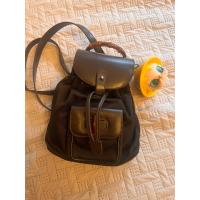 ราคา กระเป๋า gucci bamboo backpack สีน้ำตาล chocolate น่ารักมากก สภาพยังดี สวย มีร่องรอยตามการใช้งาน ขอส่งต่อเท ๆ (29021361941)