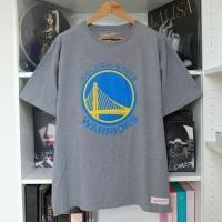 ราคา เสื้อยืด NBA, Golden State Warriors แบรนด์ Mitchell and Ness มือสองของแท้ (23351456648)