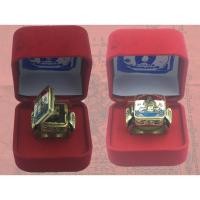 ราคา แหวนทองเหลือง ธงชาติ หลวงพ่อเดิม ลงยาลายธงชาติ ปี2478 วัดหนองโพ หัวแหวนฝังงาช้าง พร้อมกล่อง แหวนพระ (55052269652)