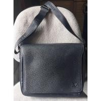 ราคา กระเป๋าลายหลุยส์มือสอง (28980403775)