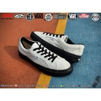 ราคา VANS LAMPIN BLUE FLOWER - BLACK รองเท้ามือสอง Vansมือสอง รองเท้าVans รองเท้าVansมือสอง รองเท้า แวนมือสอง (54651738810)