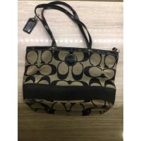 ราคา USED กระเป๋าสะพายcoachมือสอง (227030673)