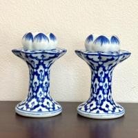 ราคา เชิงเทียนคู่ งานกระเบื้องลายคราม งานเก่า งานสะสม สวยงาม สูง 3.5 นิ้ว (48803345536)