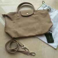 ราคา ของแท้ Longchamp cuir size M สี Greybeidge สภาพดีมาก (921419473)