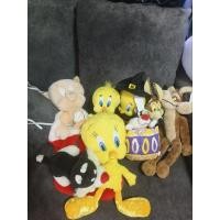 ราคา ตุ๊กตาลูนนี่ตูน 9 ตัว (24331013122)