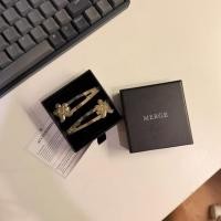ราคา Merge Official - Logo Snap Hair Clips (ส่งต่อมือสอง) (50500197738)