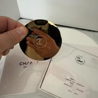ราคา ใหม่ Chanel Double-Sided 18k Gold กระจกแต่งหน้าแบบพกพากระจกแต่งหน้าแฟชั่นคลาสสิก (27841271901)