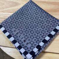 ราคา ผ้าเช็ดหน้า celine 19นิ้ว ผ้าทอลายโลโก้โทนเทาทั้งผืนตัดขอบขาวดำสวยค่ะ ผ้าทอแบบนี้ลายโลโก้จะมีทั้ง2ด้าน ของแท้มือสอง (46204067494)