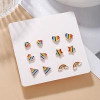 ราคา ต่างหูแป้น หัวใจ ดาว ต่างหู ตุ้มหู ต่างหูสีรุ้ง หลากสี สีรุ้ง เรนโบว์ Rainbow LGBT Pride Heart Stud Earring Earrings (10849187719)