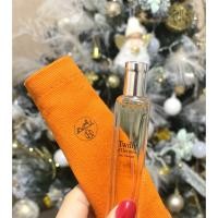 ราคา ส่งต่อ น้ำหอม HERMES D’ Twilly ขนาด 15ml ของแท้ (28943872108)