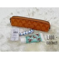 ราคา Coach Pencil Case : กล่องดินสอ เครื่องสำอาง (23980097417)