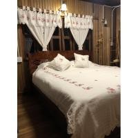 ราคา ผ้าคลุมเตียงผ้าฝ้ายปักดอกกุหลาบสำหรับเตียง6ฟุต (4869624457)