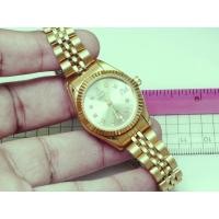 ราคา นาฬิกา Vintage มือสองญี่ปุ่น Valentino ระบบ QUARTZ ผู้หญิง ทรงกลม กรอบทอง หน้าทอง หน้าปัด 28มม ตัวเรือนสแตนเลส (26934086183)