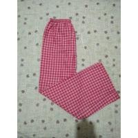 ราคา กางเกงลายสก็อต สีแดง มือ1 (1011351885)